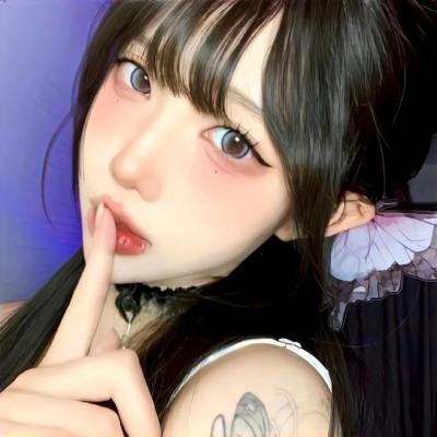 红天鹅